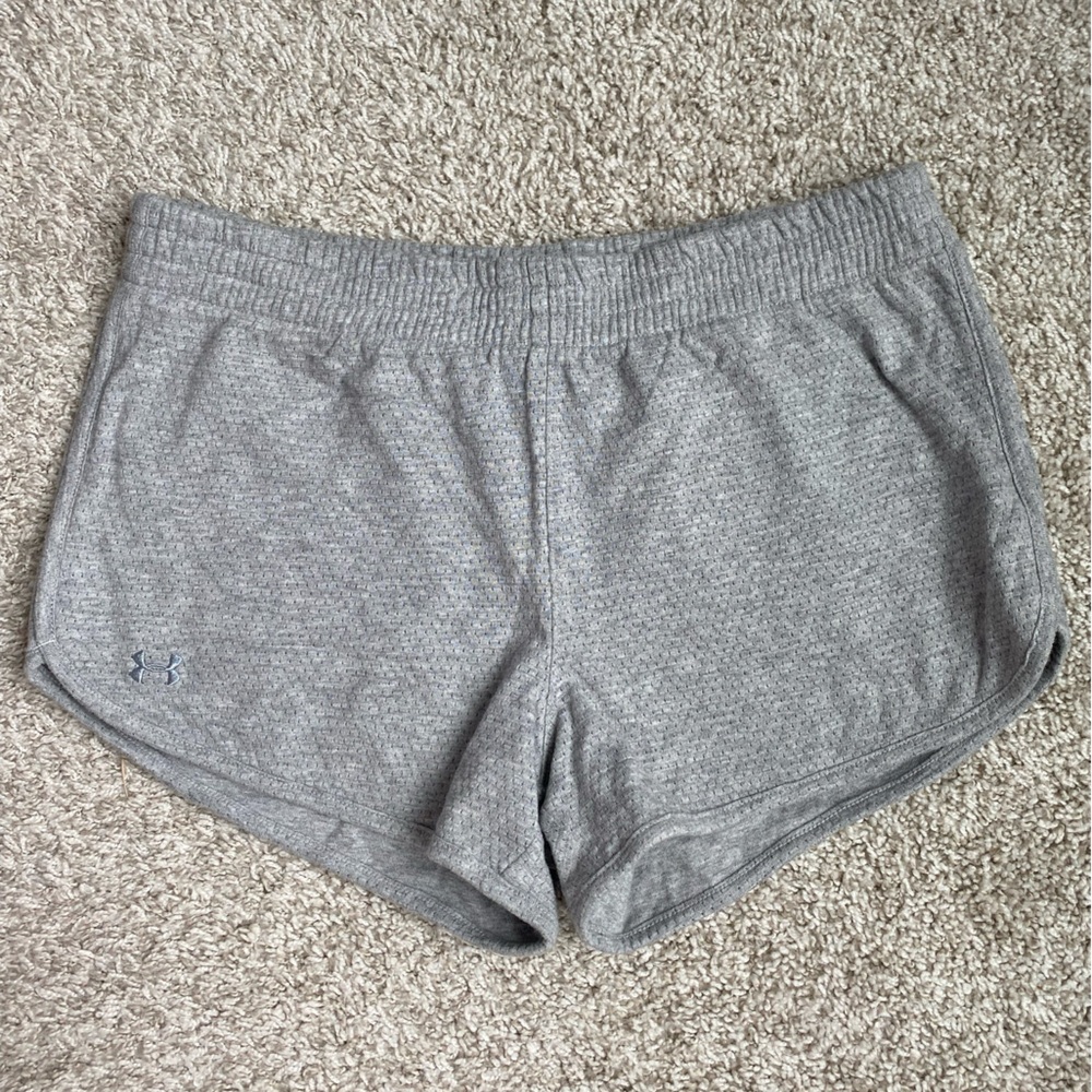 Under Armour Women’s Athletic Shorts – Size Small (New with Tags)